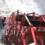 American-Queen-Steamboat-Paddle-Wheel-Action