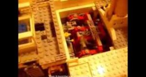 LEGO-Paddle-Steamer-Tub-Test