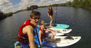 Paddle-Boards-vs-Kayaks