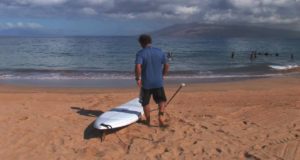 SUP-instruction-with-Dave-Kalama-How-to-Stand-Up-Paddle-Board-Lesson-02-Pick-Up-Board