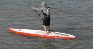 Stand-Up-Paddling-What-To-Do-When-You-Fall-Off
