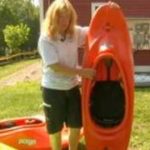 Whitewater-Kayak-Gear-What-Kayak-to-Use-When-Whitewater-Kayaking